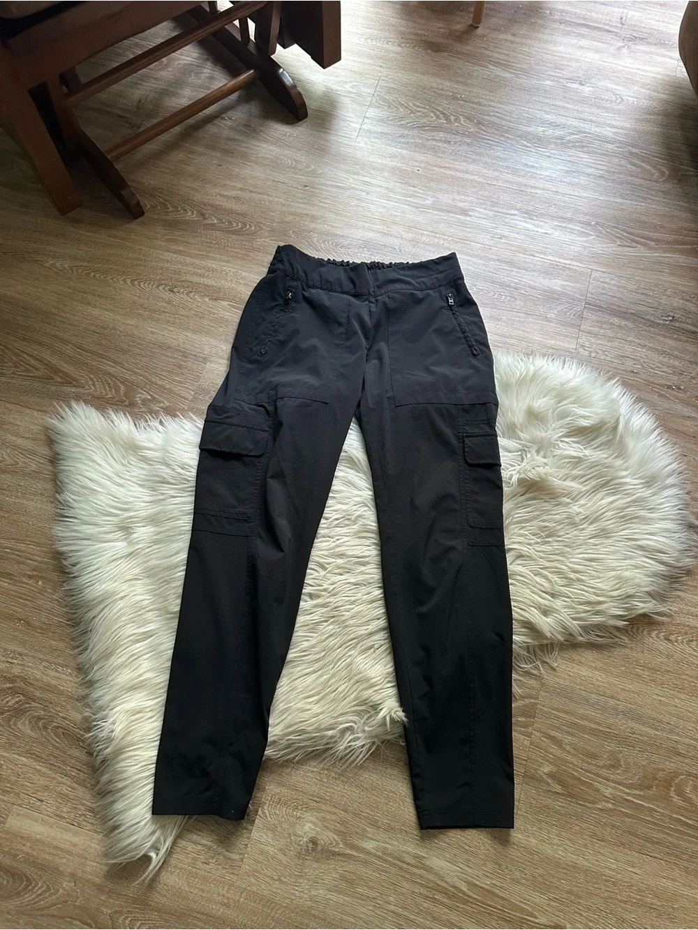 ATHLETA Chelsea Cargo Pants In Black